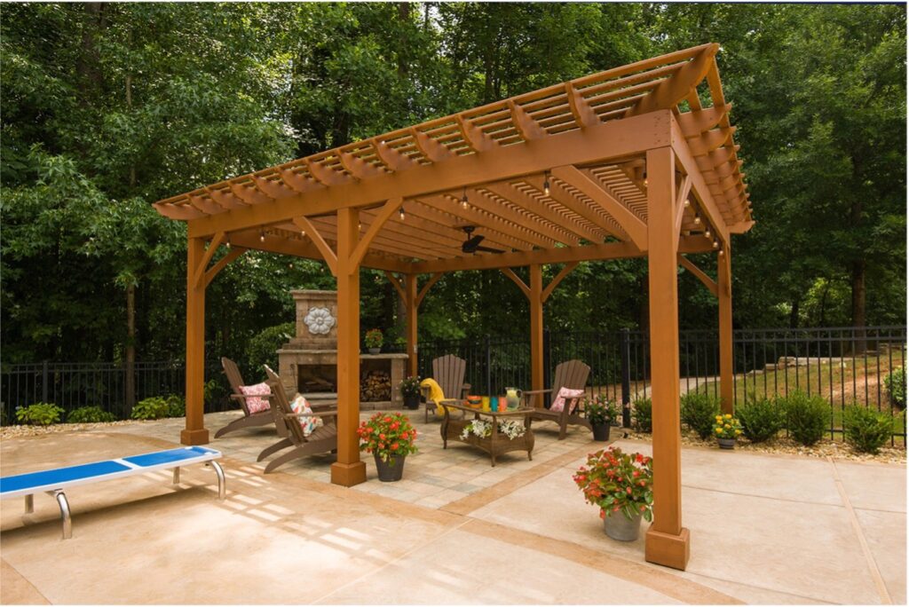 deck builders in Atlanta can install customized pergolas