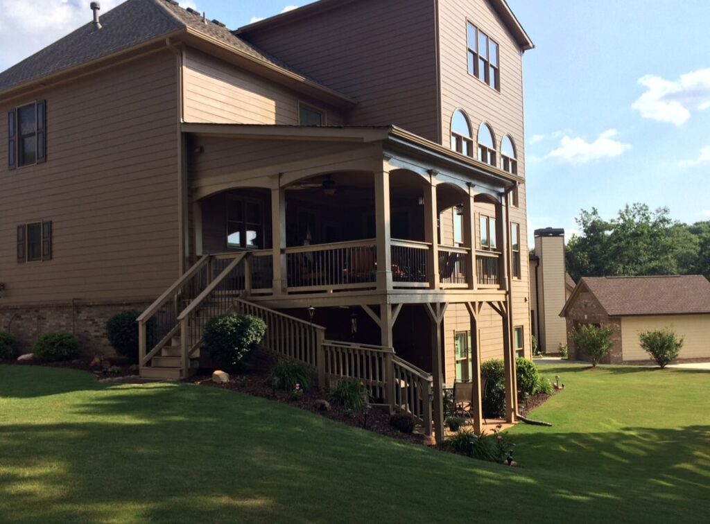 full view from lawn of open porch Atlanta