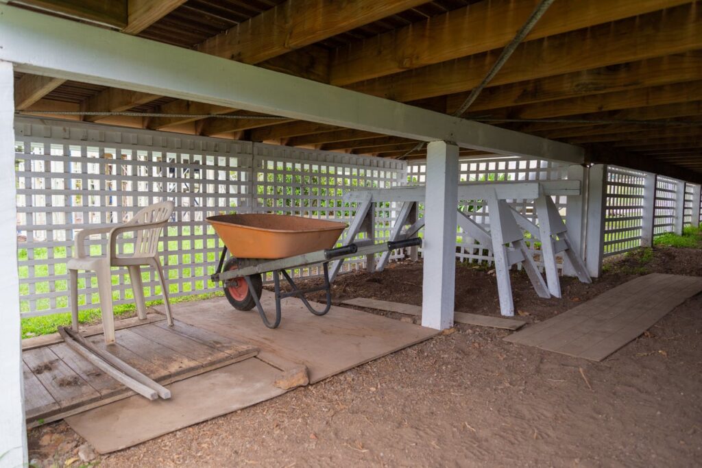 tools under deck space